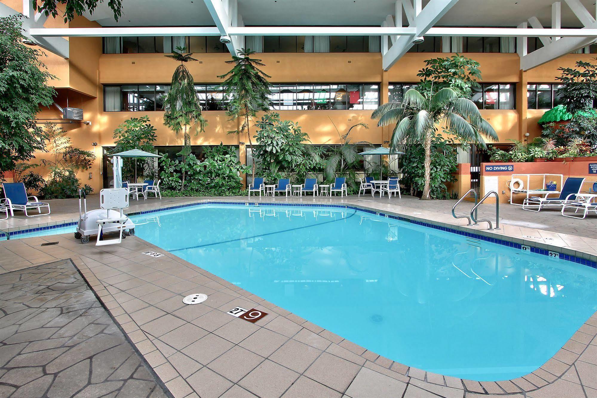 Alta Hotel Colorado Springs Bagian luar foto